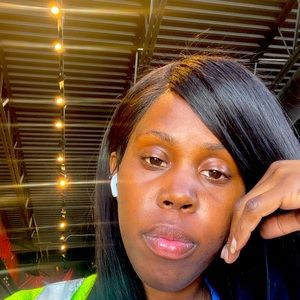 Meet your Posher, Alexandrea